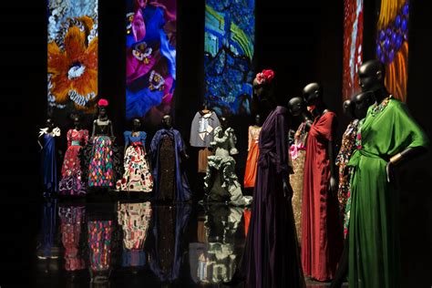 yves saint laurent outfit collezione marocco|yves saint laurent museum.